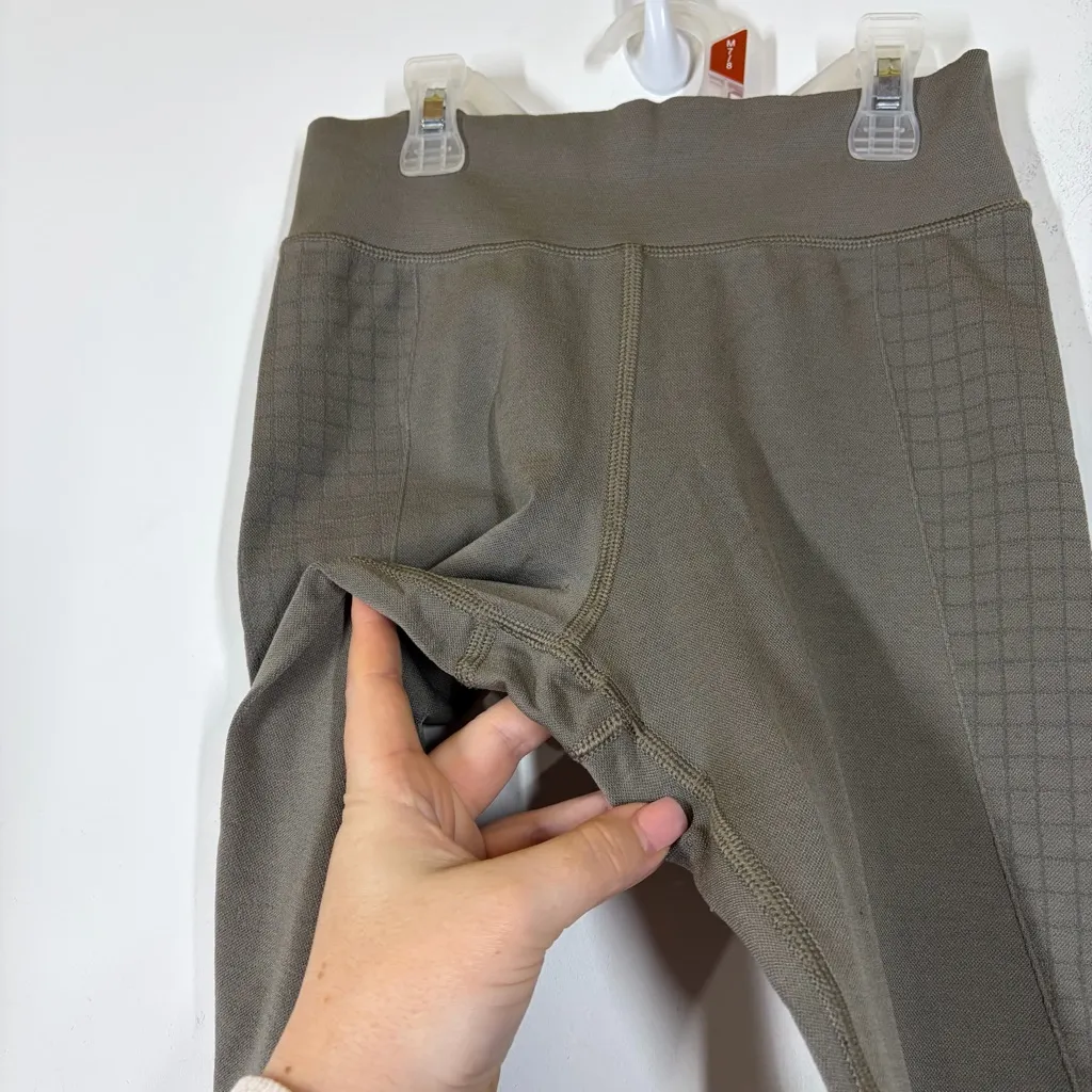 Lululemon lab Seamless Wool Blend Tight Size 4 - Image 10