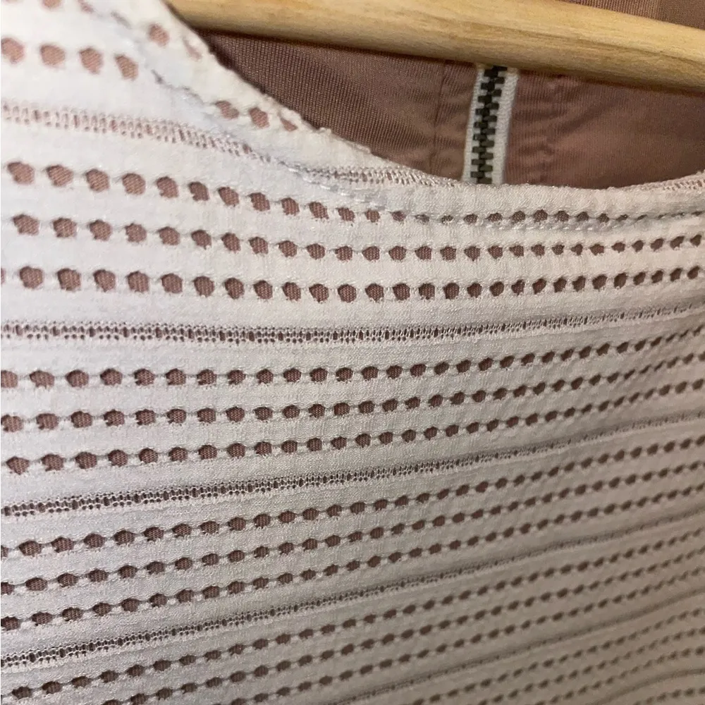 BCBG MaxAzria Cassandra Fit Flare Dress Size Large White Eyelet Sleeveless GUC - Image 7