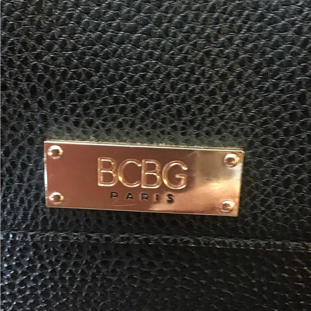 BCBG PARIS TOTE BAG WITH A CROSS BODY. Black - Image 11