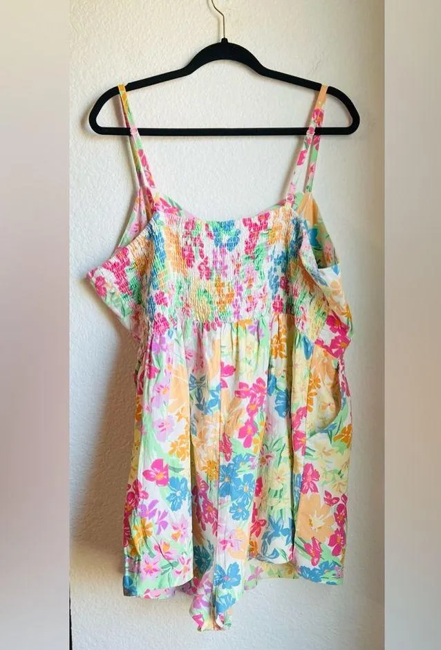 Old Navy Floral Romper - Image 7