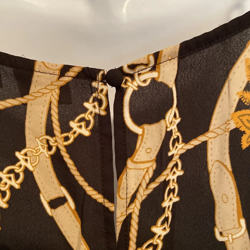 Soho by NY&Co Gold Chain Scarf Tank Top Black Size M - Image 6