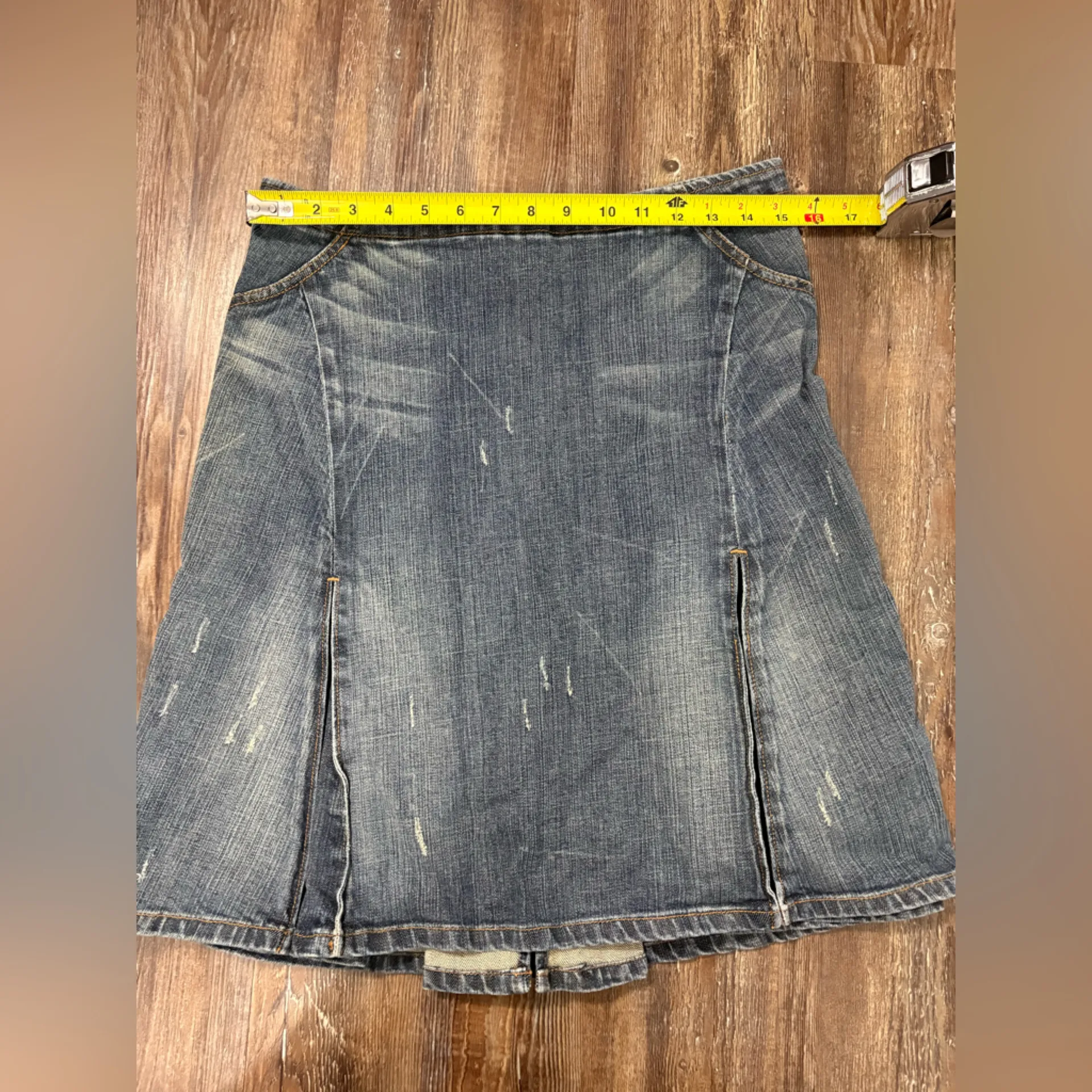 London Jean Stretch Original Classic Y2K Denim Blue Distressed Textured Skirt 4 - Image 4