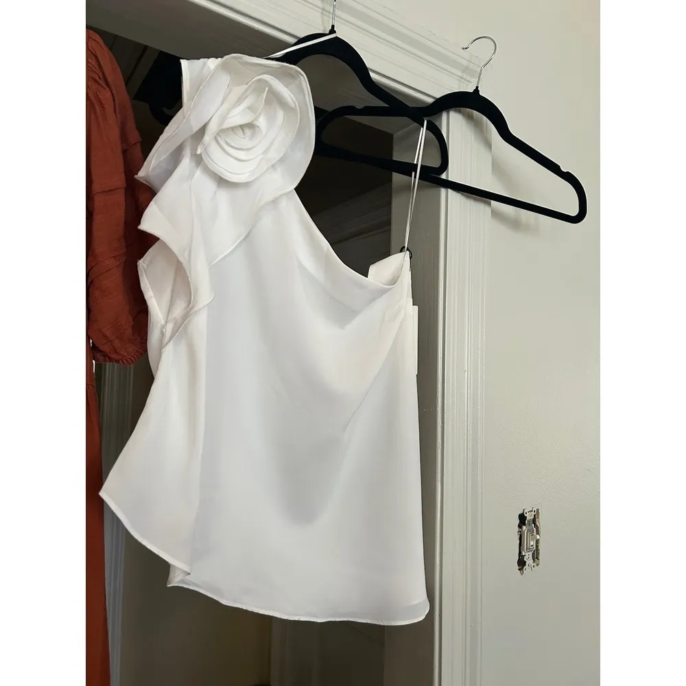 One Shoulder Top White Rose Accent Party‎ Cocktail Asymmetric Large - Image 4