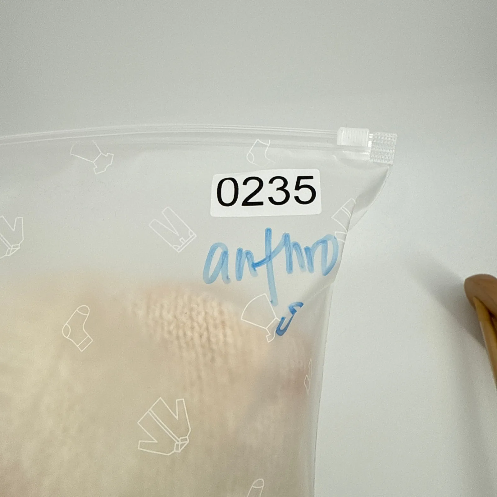 Anthropologie‎ Maggie Bell Sleeve Sweater Tie Dye V Neck Cream Pink Small Boho - Image 10