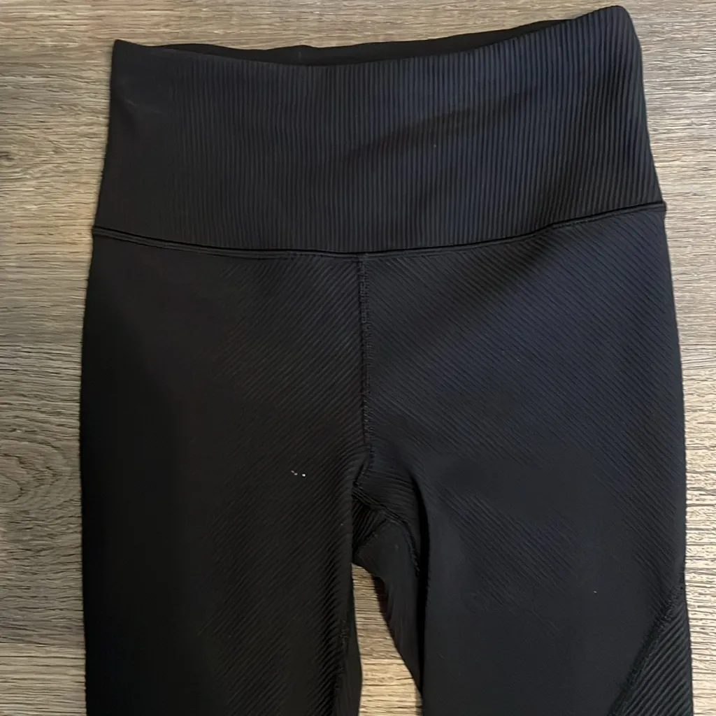 Athleta Synergy Rib 7/8 Tight Black High Rise Leggings - Small - Image 3