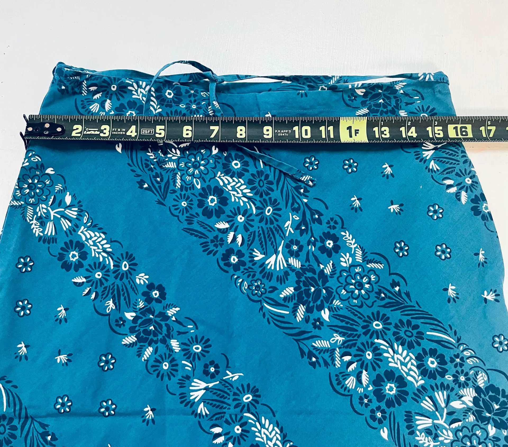 Skirt Blue  Floral Size 1-2 - Image 6
