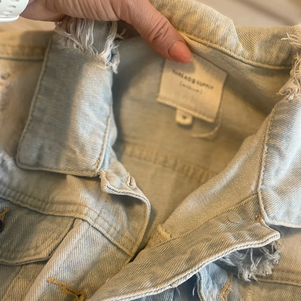 | Distressed light jean jacket - Image 3