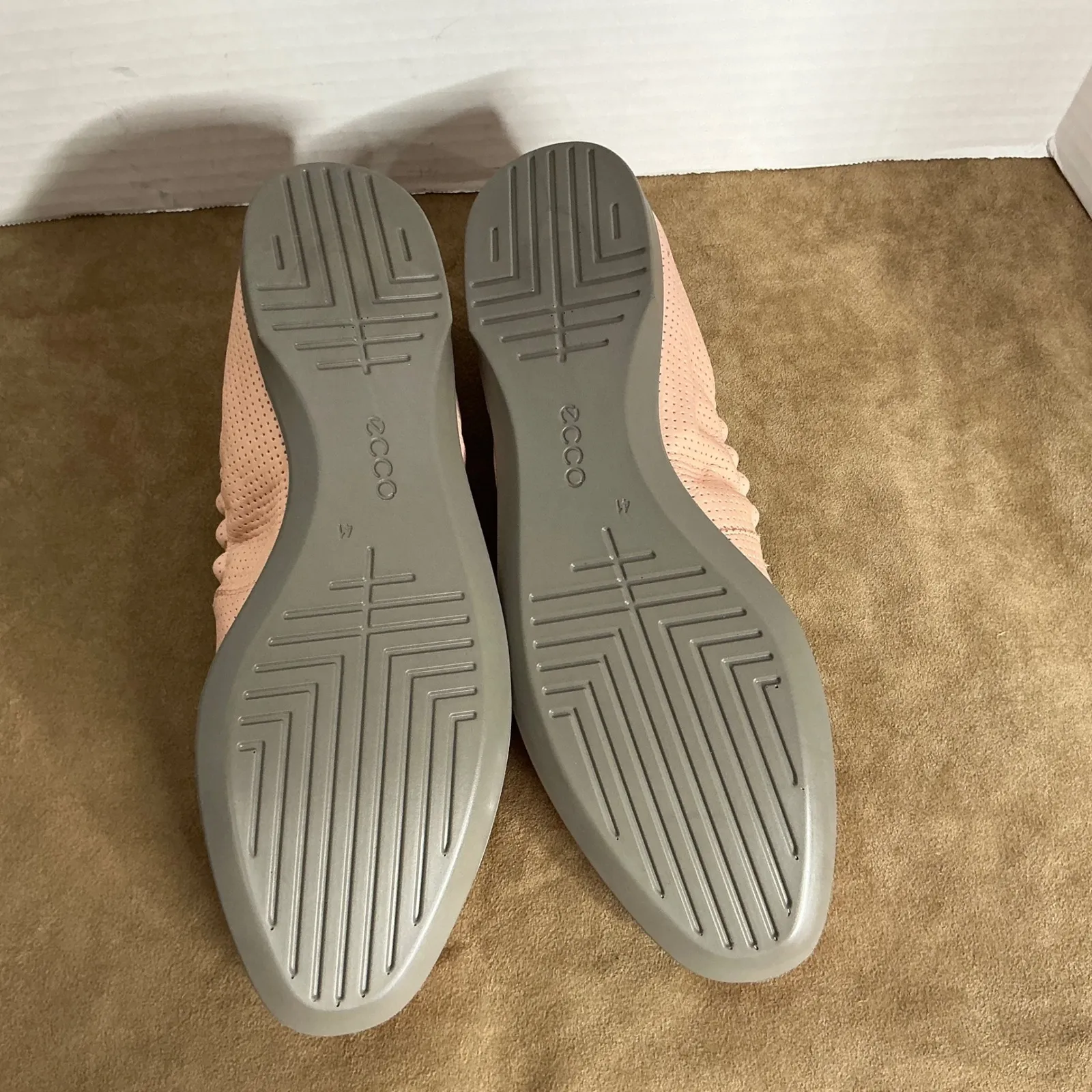 Leather‎ Perforated Comfort Shoes Women's EU 41 US 10-10.5 Round Toe New - Image 7