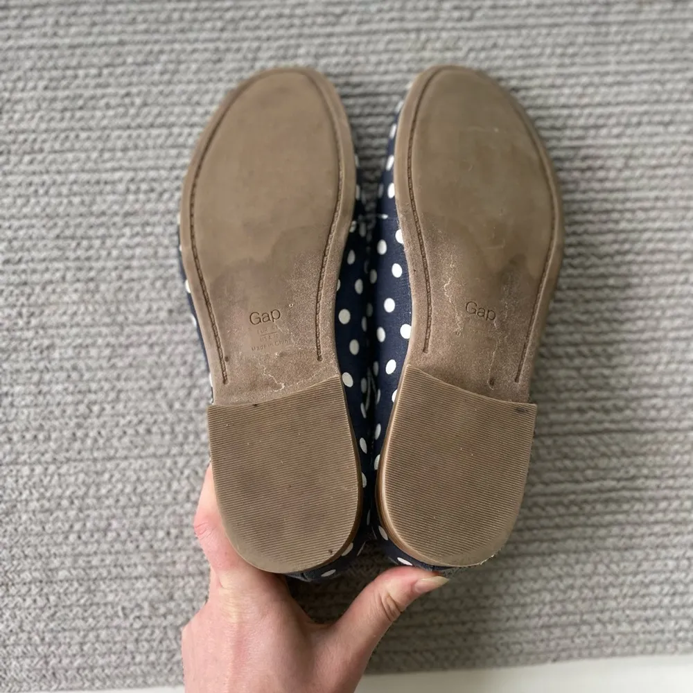 GAP Navy Blue and White Polka Dot Tie Oxfords Size 10 - Image 7