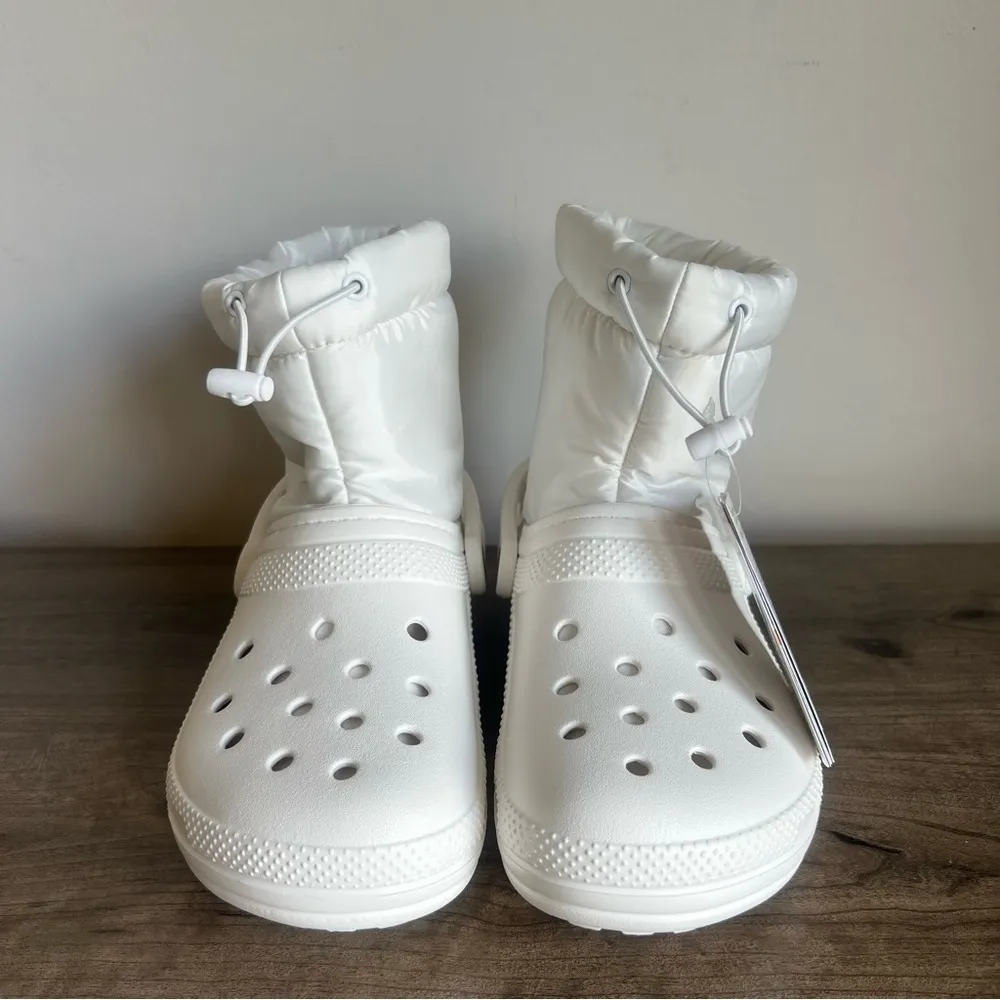 Crocs Classic Lined Neo Puff White Unisex Boot Size 7 or 5 #367 - Image 3