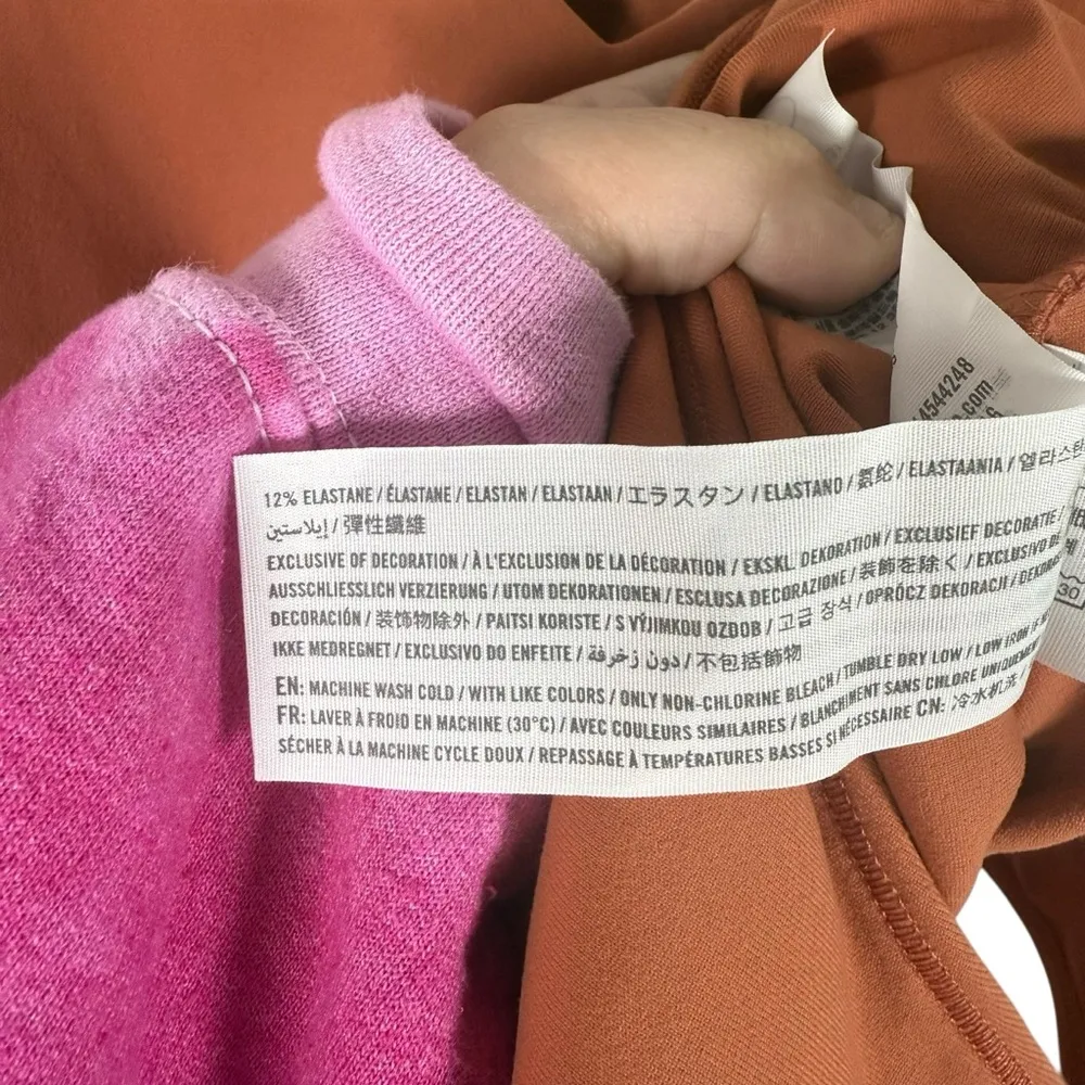 NWOT Abercrombie & Fitch Soft AF Seamless V Neck Bodysuit in Rust Size S - Image 3