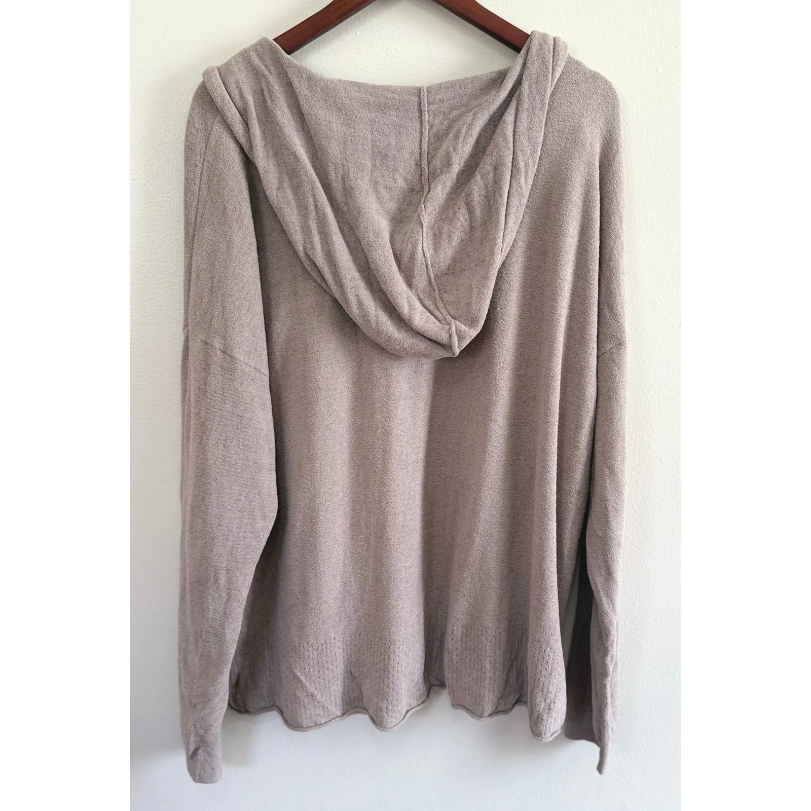 Barefoot Dreams Women's CozyChic Ultra Lite Pullover Hoodie Taupe Size 2XL - Image 2