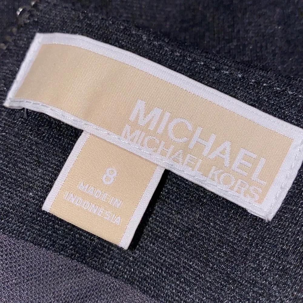 Michael Michael Kors size 8 women’s dark gray Derby pencil skirt zipper pockets - Image 13