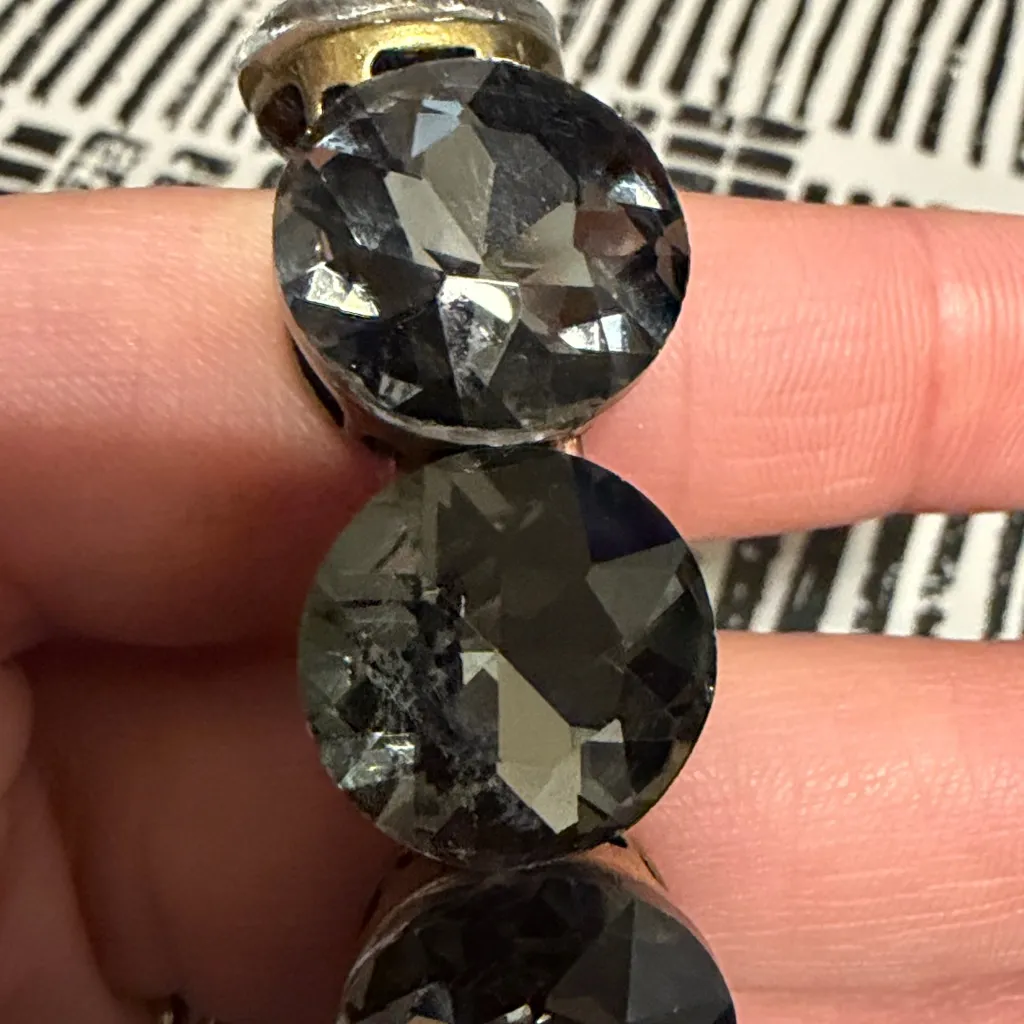 Express Stone Elastic Bracelet - Image 4