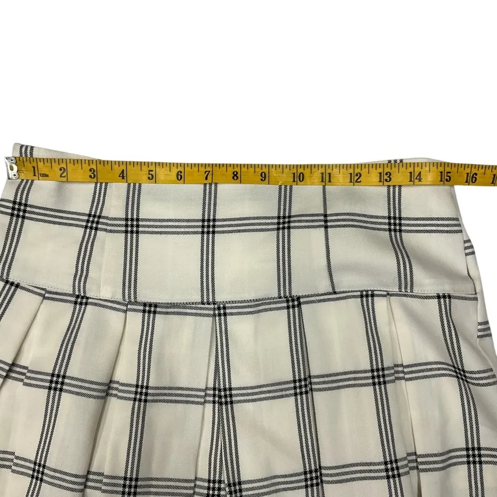 Aeropostale Women's Plaid Pleated Mini Skirt Cream‎ Black Size M Schoolgirl NWT - Image 6