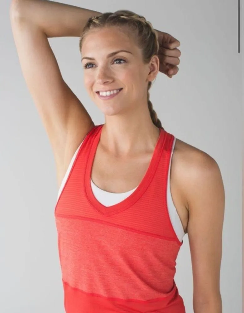 Lululemon Pedal To The Medal Singlet
Alarming / Heathered Alarming - Image 83