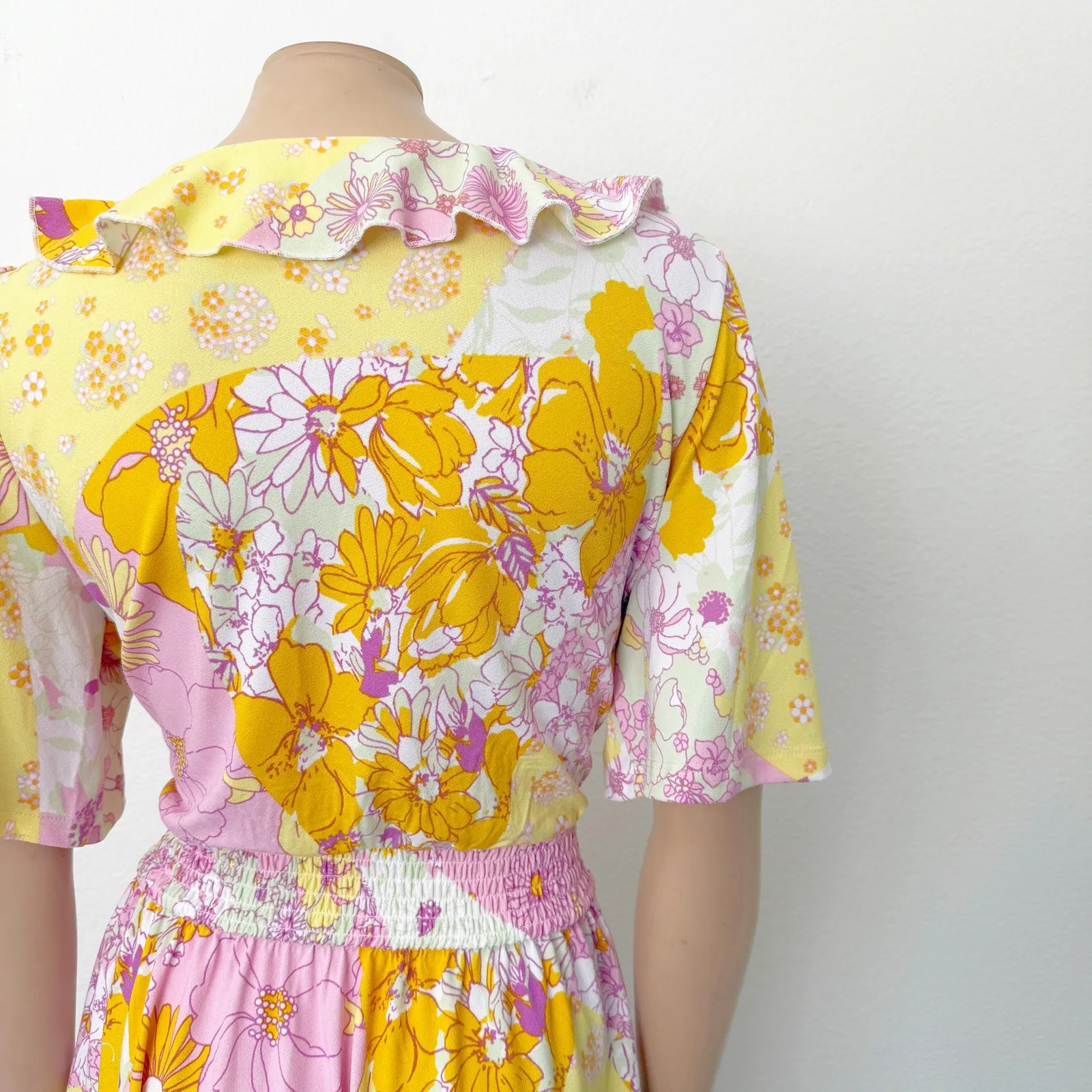 [ModCloth] Marvelous Flower Medley Surplice V-Neck Floral Ruffle Mini Dress XL - Image 8