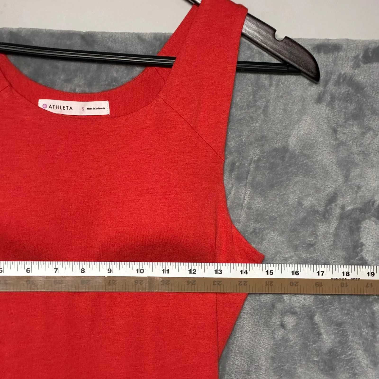 Athleta Red Sleeveless Ruched Bodycon Knee Length Tank Dress Size Small - Image 9
