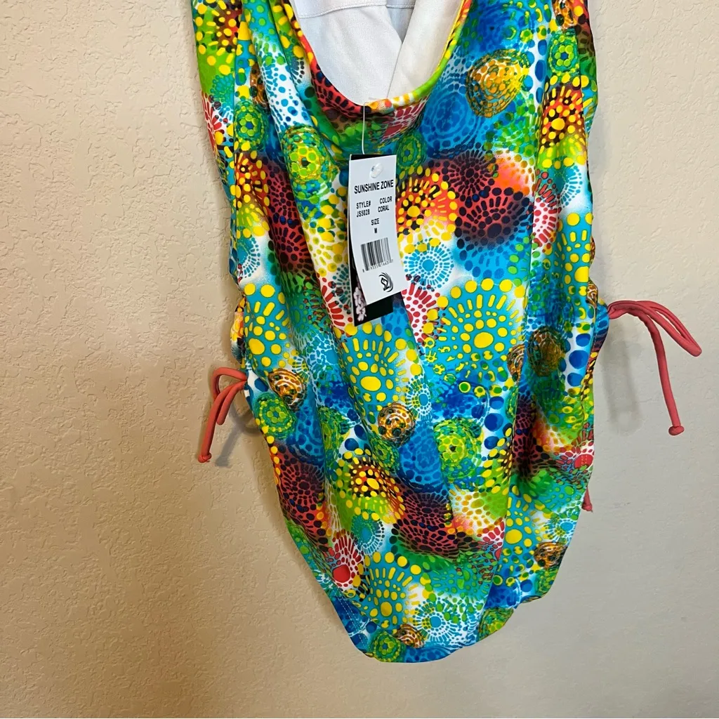 NWT Bright Patterned One Piece Swimsuit Green Size M - Image 6