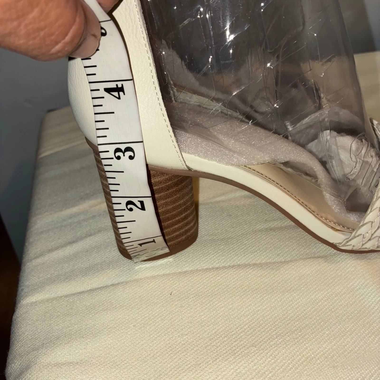 Vince Camuto Jedina Womens‎ 6M White Woven Block Heel Ankle Strap Zipper Sandals - Image 5