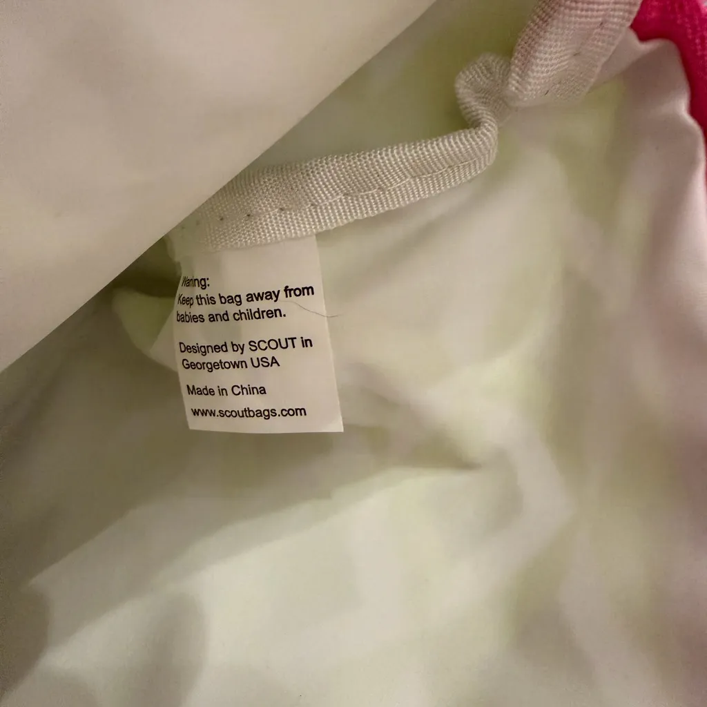 Scout Packin’ Heat Cosmetic Makeup Bag Green Geometric Pink Zip - Image 6