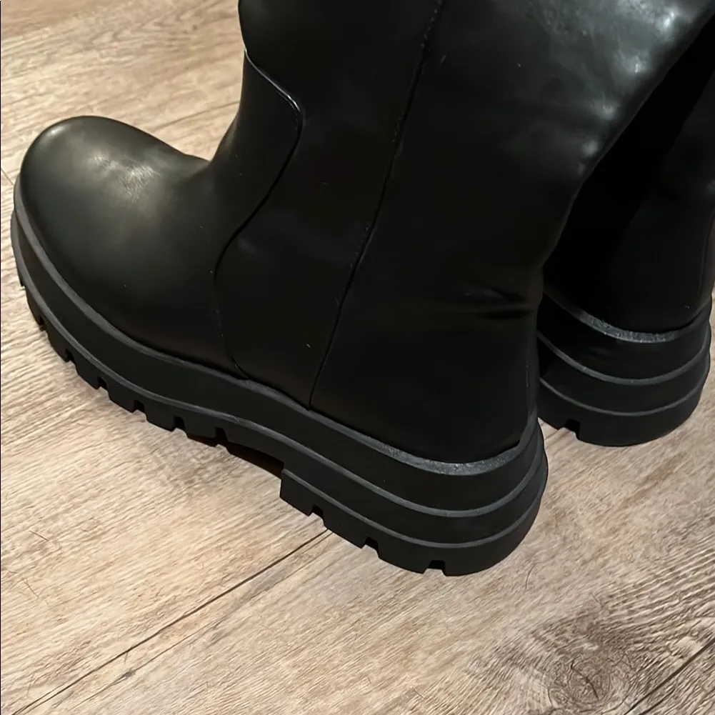 Zara Black Combat Boots - Image 5