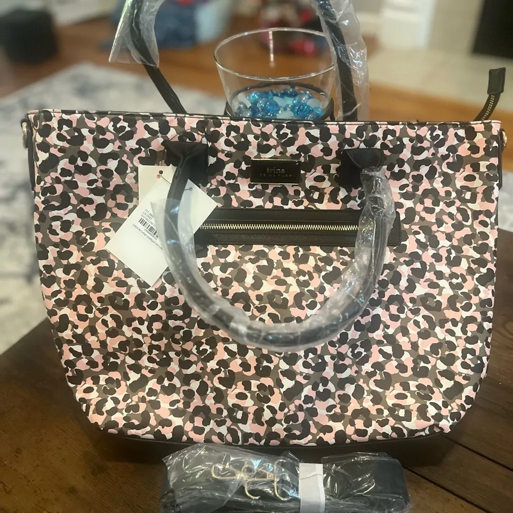 NWT Trina Turk multi colored large bag - Image 3