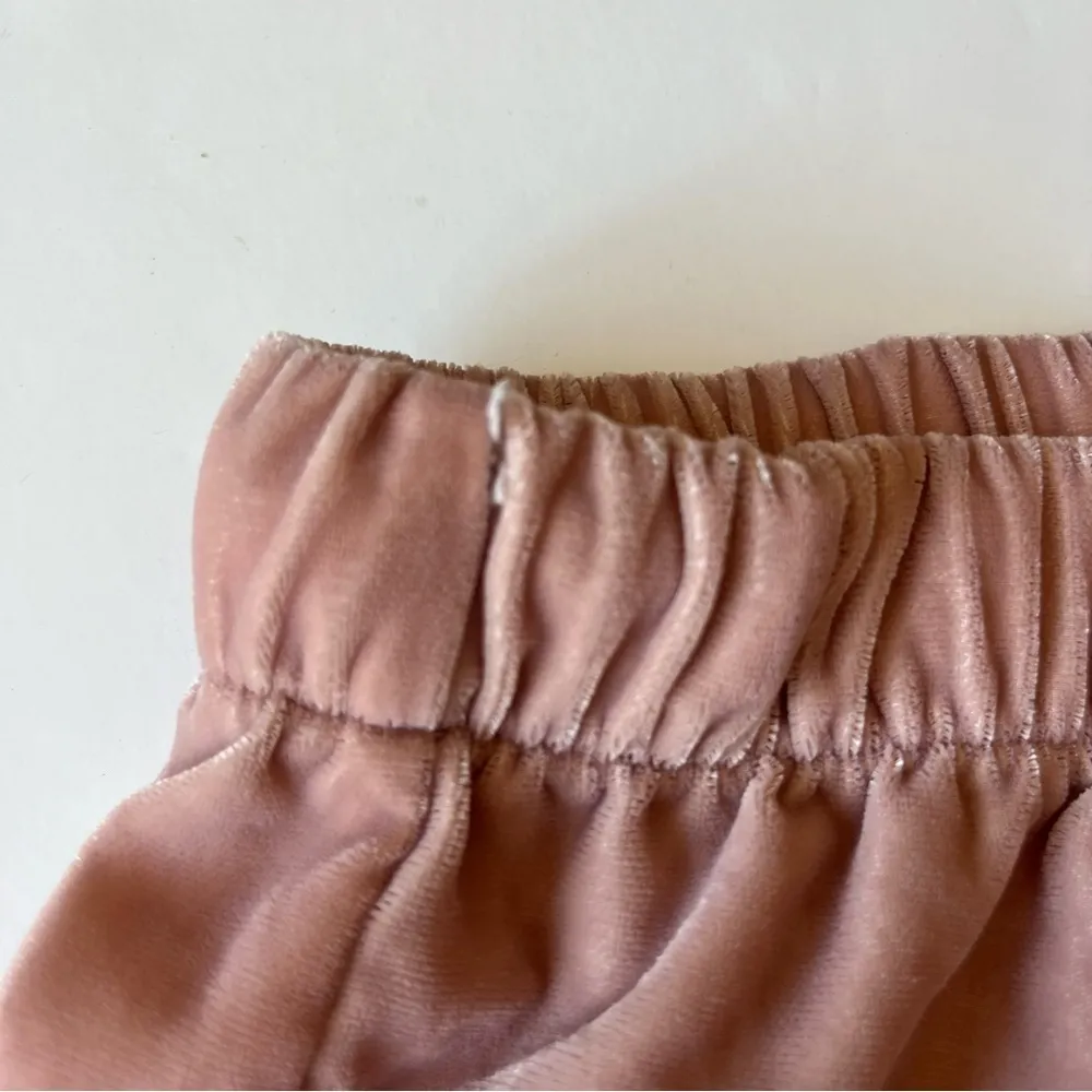 Victoria’s Secret Crushed Velvet Ruffle Pajama Shorts Size Medium - Image 5