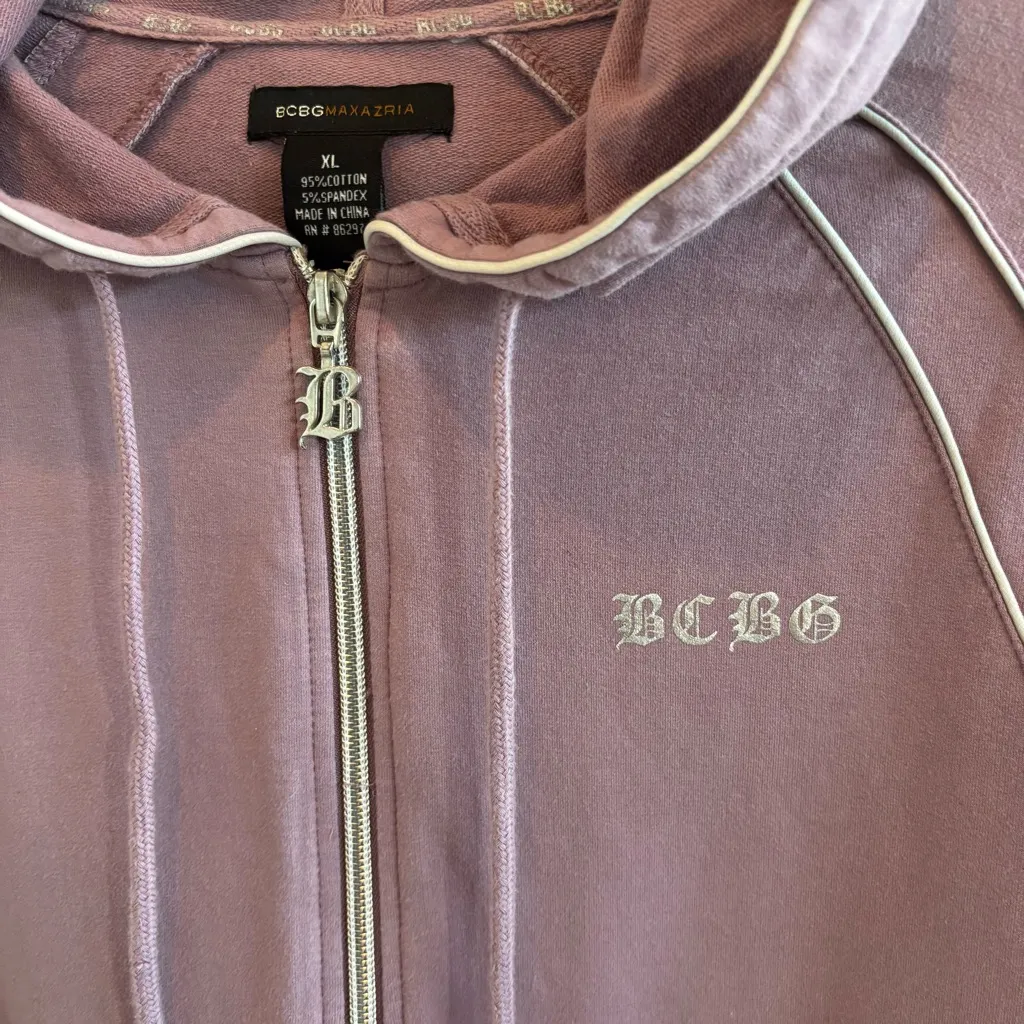 BCBG MaxAzria 90's Y2K Light Purple Zip Up Hoodie Silver Front & Back Logo XL - Image 3