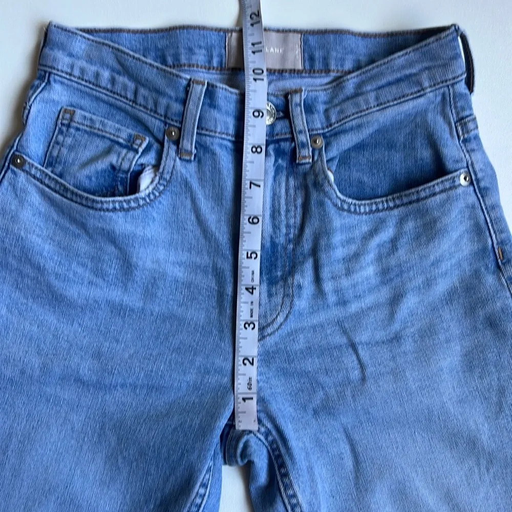 Everlane Light Wash Straight Jeans - Image 5