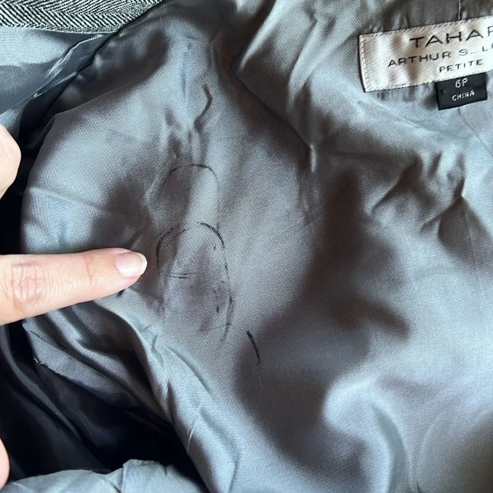 Tahari Arthur S. Levine Wool Blazer Size 6P - Image 12