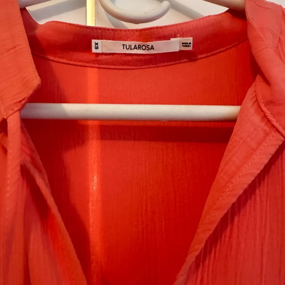 Tularosa XS Coral top. So fun! - Image 3