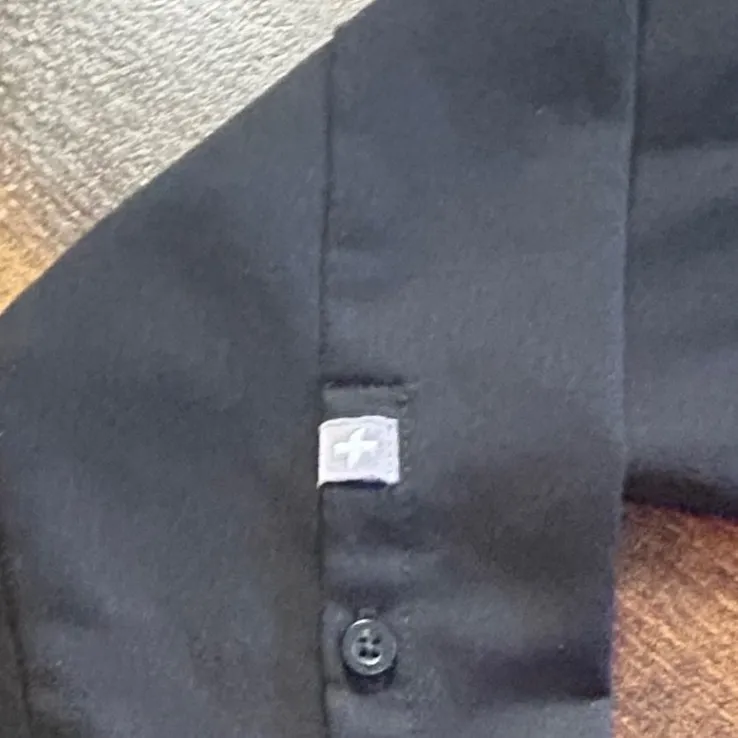 FIGS Technical Collection Black Long Sleeve Polo Shirt Women Size XS Lightweight - Image 3