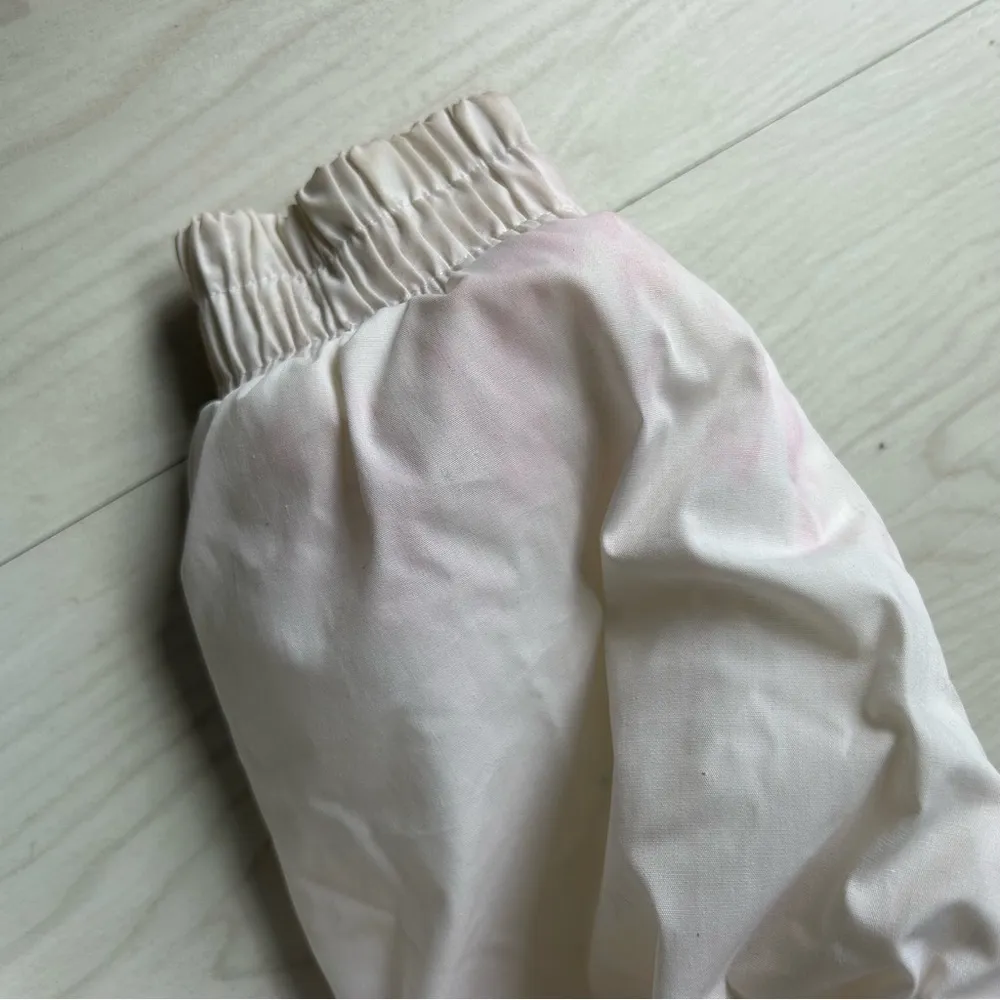 Vintage 90’s Puffer Ski Suit Jacket Prezzia Coat Funky Art to Wear Size Medium White - Image 10