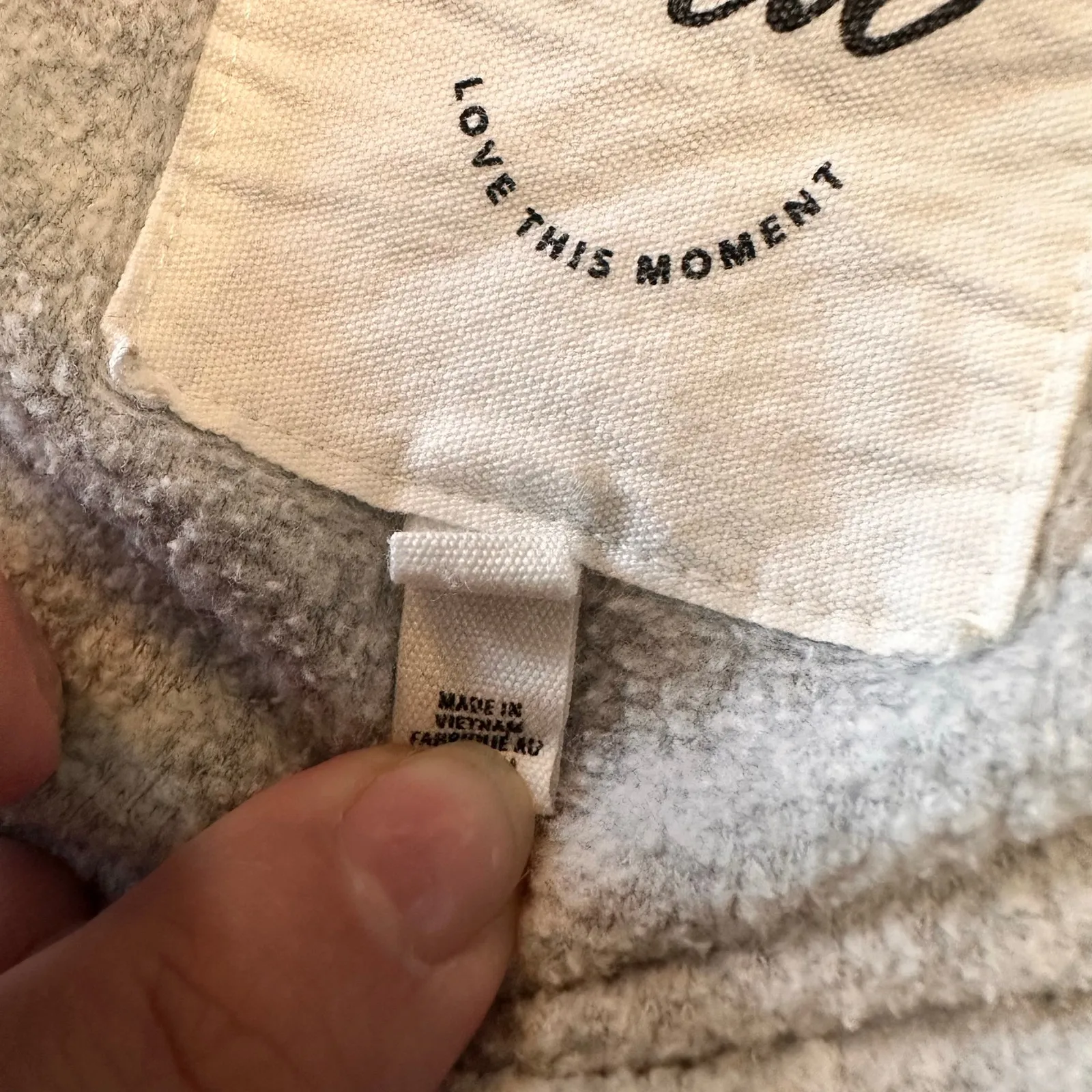 Aerie Cozy Chill Oversized Gray Terry Winter Graphic Distressed Sweatshirt Large - Image 5