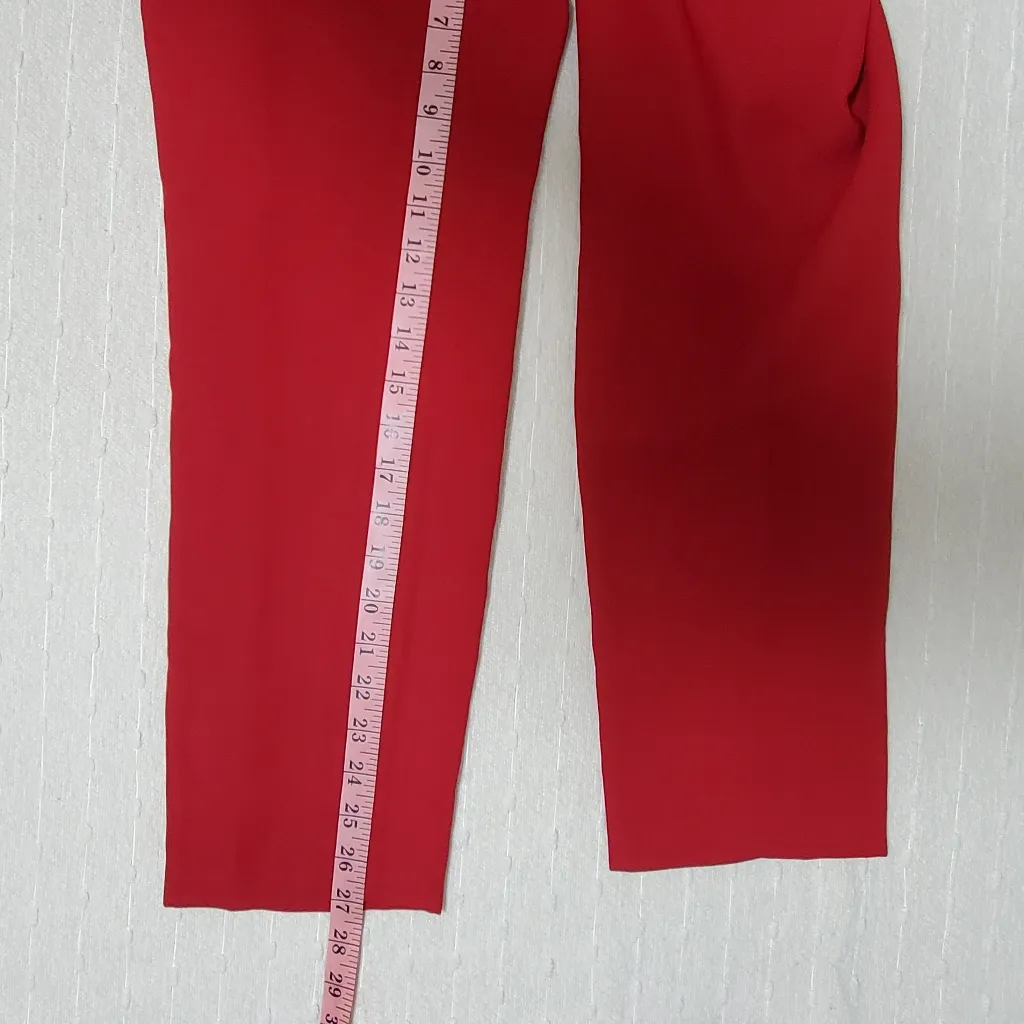 Banana Republic Women's Martin Fit Red Pleated Front Taper Dress Pants. Size:‎ 4 - Image 4