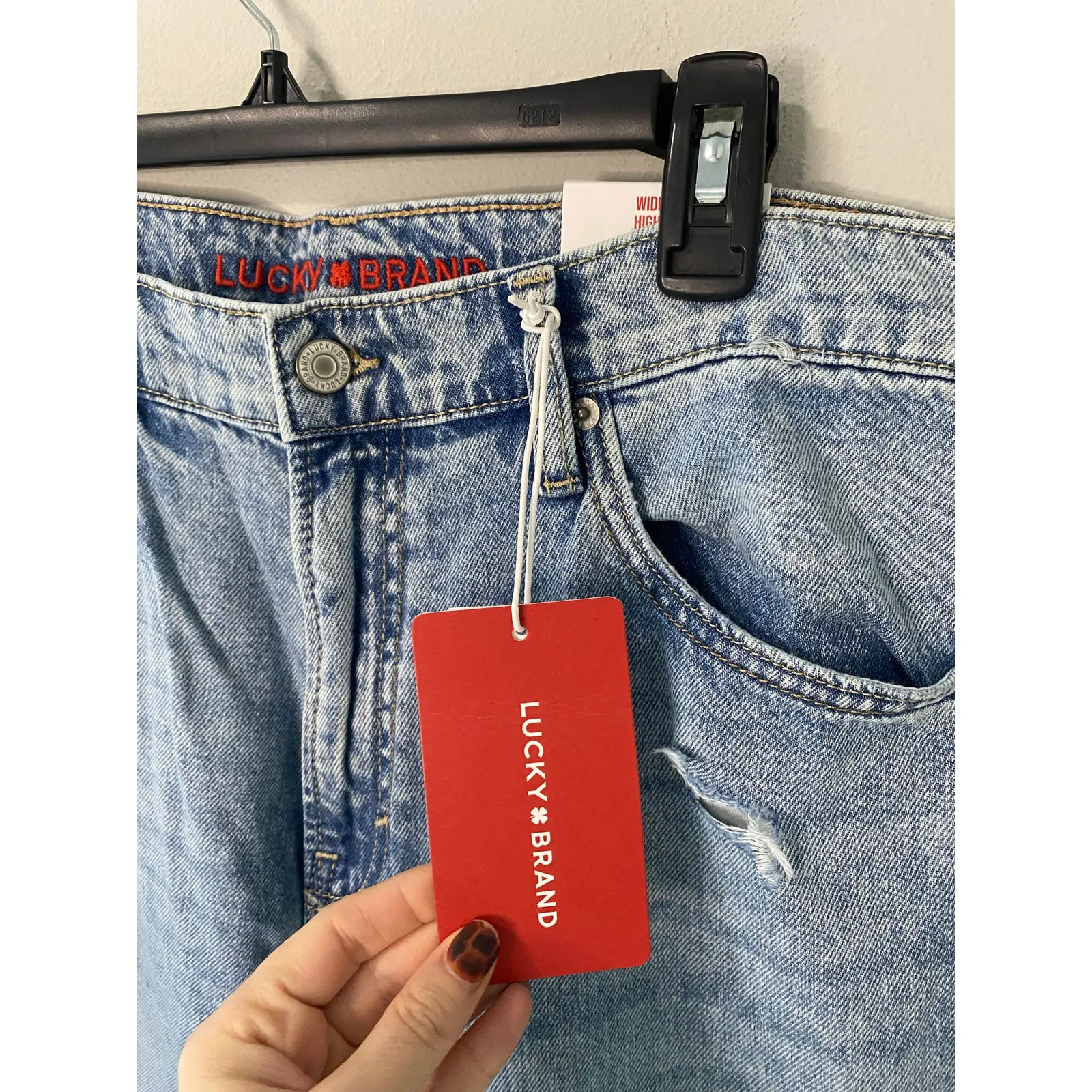 New Lucky Brand Women's Wide Leg High Rise Jeans Size 10 (30 inseam) - Image 2