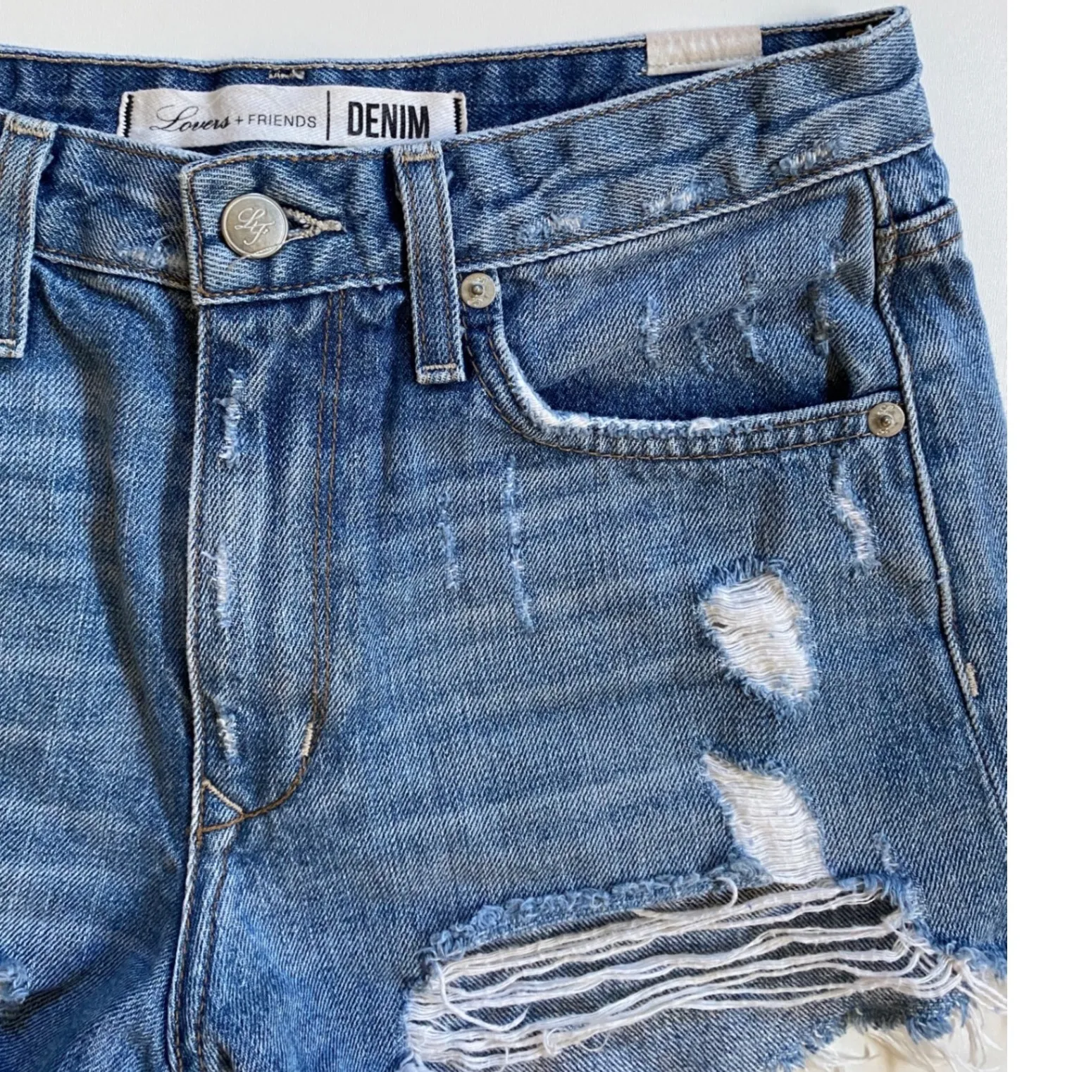 Lovers and‎ Friends Distressed Denim High Rise Shorts Jack Genesee - 26 EUC - Image 5