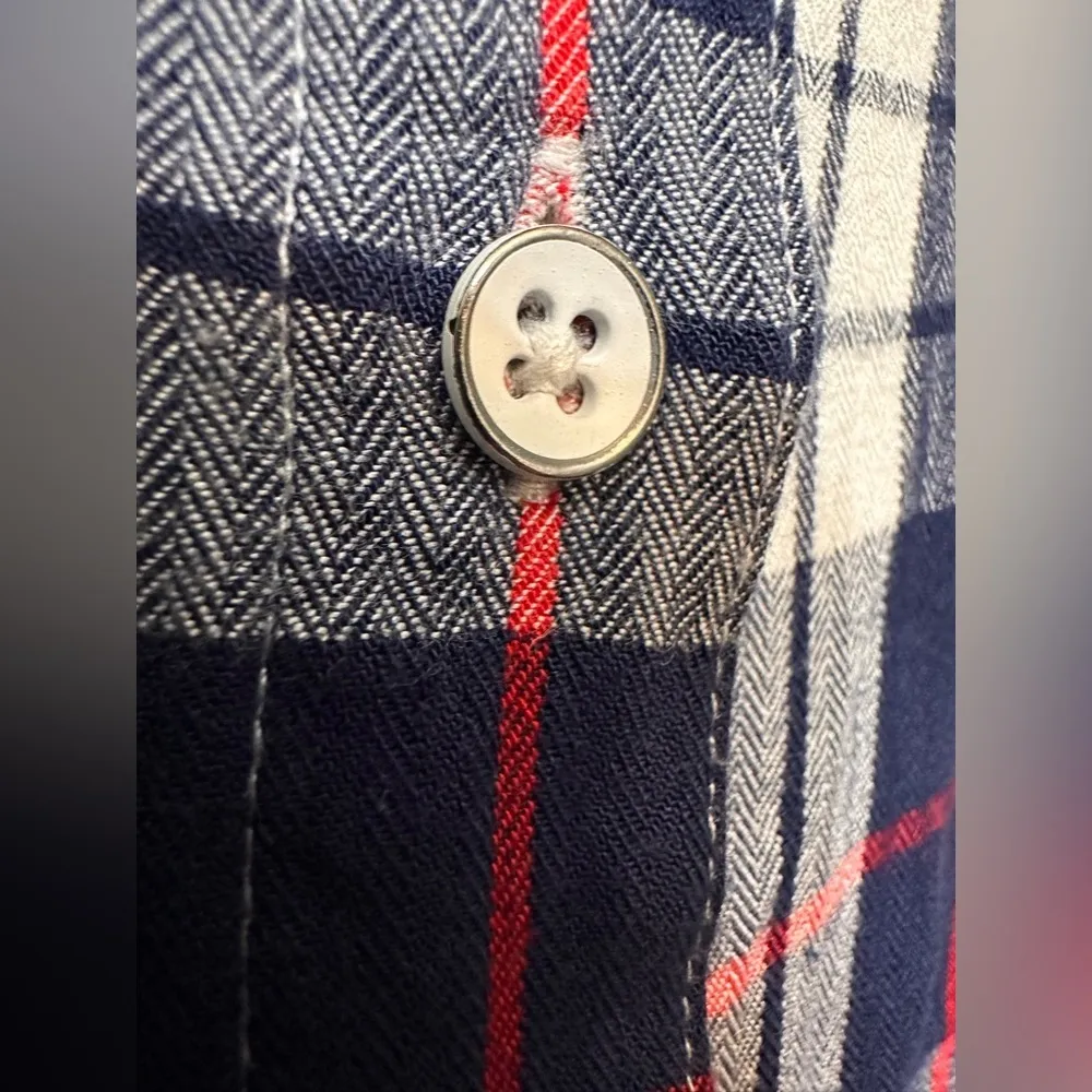 Jachs Girlfriend Plaid Button-Up Sleeveless Shirt - Black, White, Red - Image 4