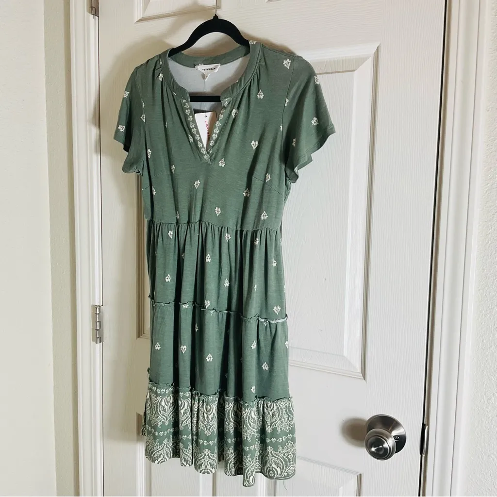 Lucky Brand Woman’s Sage Green Boho Tiered Mini Dress - Size PM - Image 2