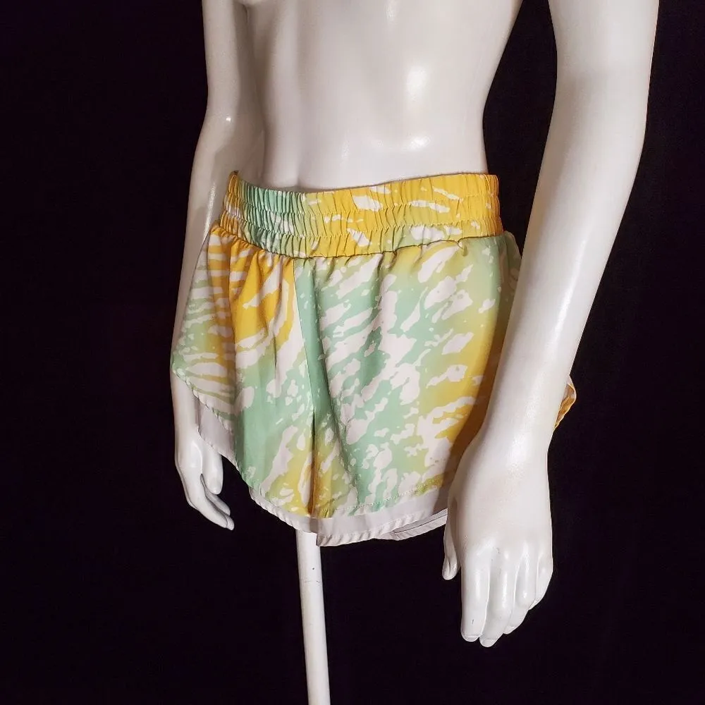 Fabletics Latrice Aura Green & Yellow Shorts (M) - Image 4