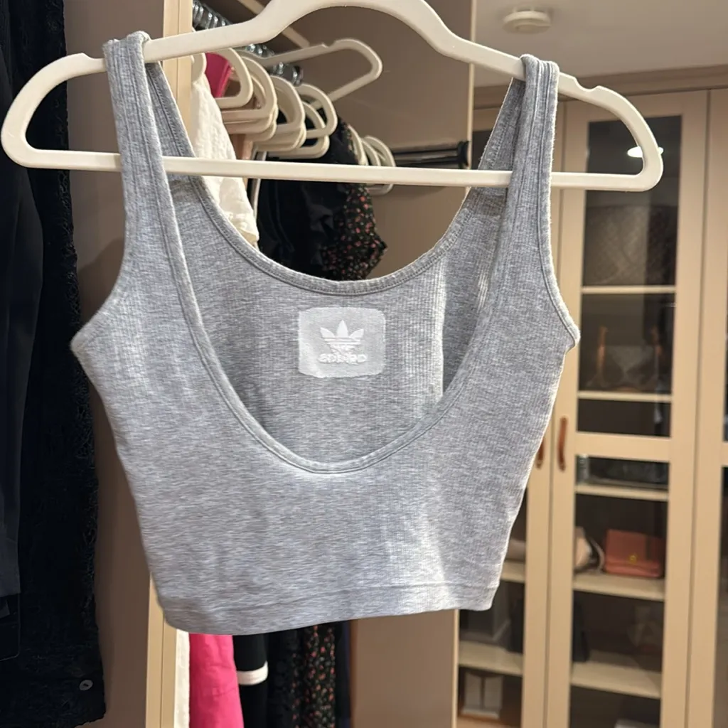 Gray adidas crop top - Image 2