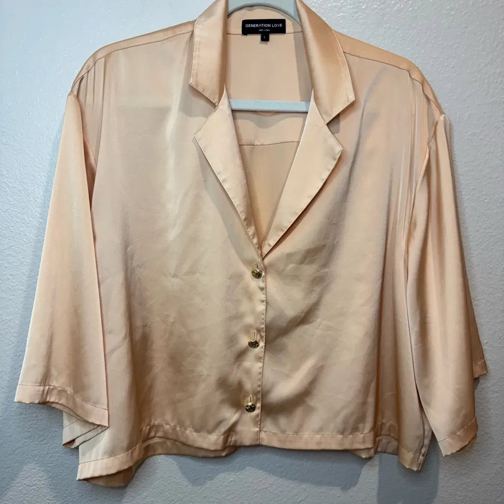 Generation Love NWOT Kenzie‎ Cropped Satin Shirt Top in creamsicle Size L - Image 6