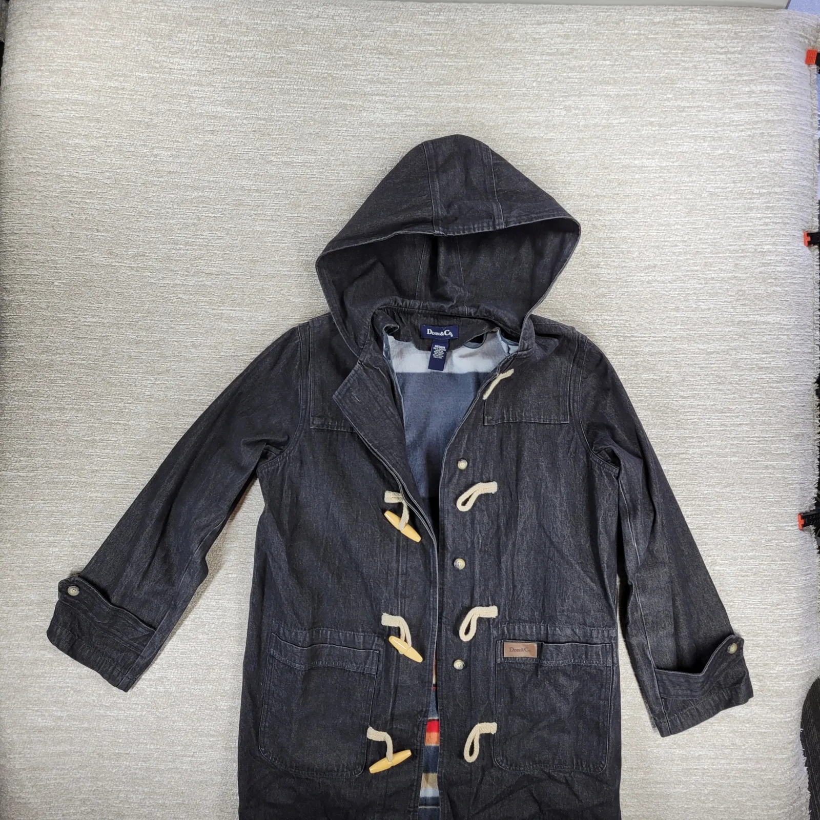 Denim & Co Hooded Denim Duffle Coat Size Med Black Blanket Lined Toggle Button - Image 7