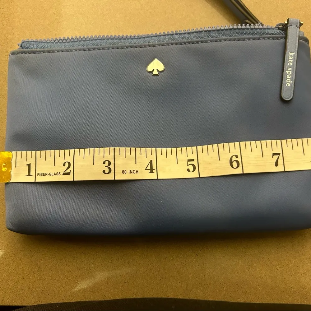 Kate SpadeChic Blue Zip Wallet Preowned - Image 6