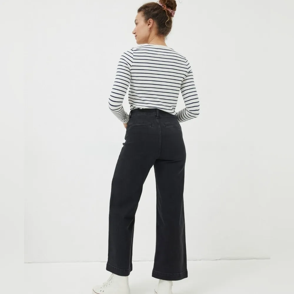 Marks and Spencer Fatface Wide Leg Cropped Jeans US Size 12 NWT Pants Black - Image 3