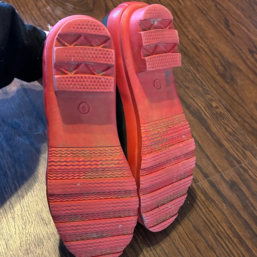 Stylish Black and Red Women's Winter Rain Boots Size 9 - Image 2