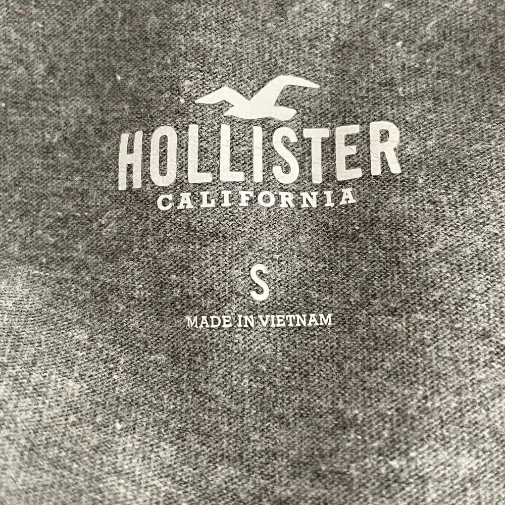 Hollister Strip Long Sleeve Crew Neck Shirt Gray Green Cream Size Small - Image 5