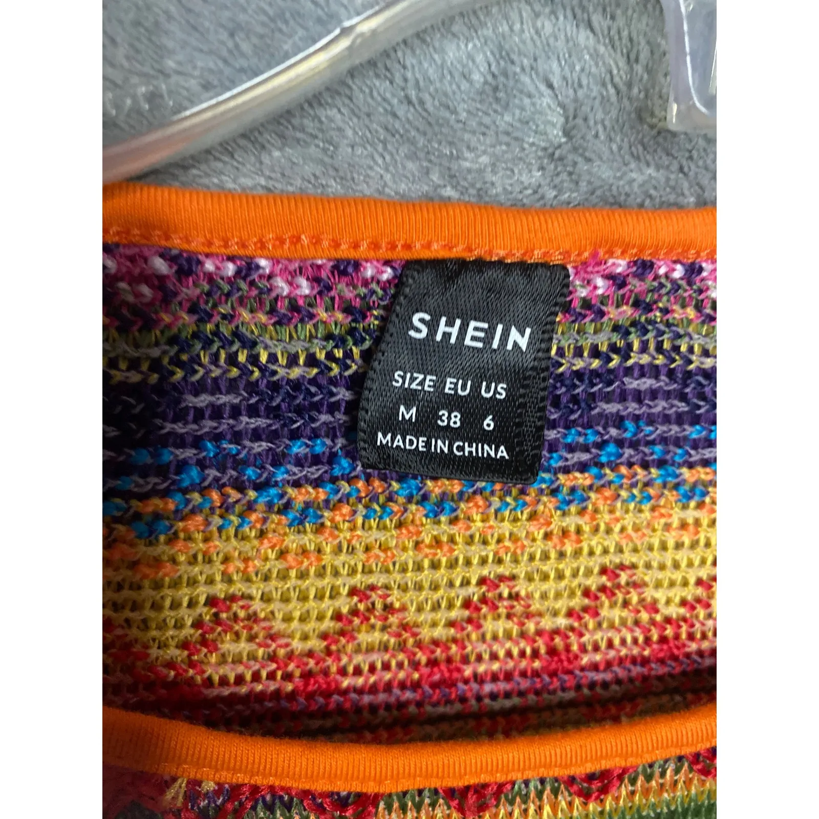 SHEIN Cropped Sweater Colorful Geometric Long Bell Sleeve Orange Trim Women's M - Image 3