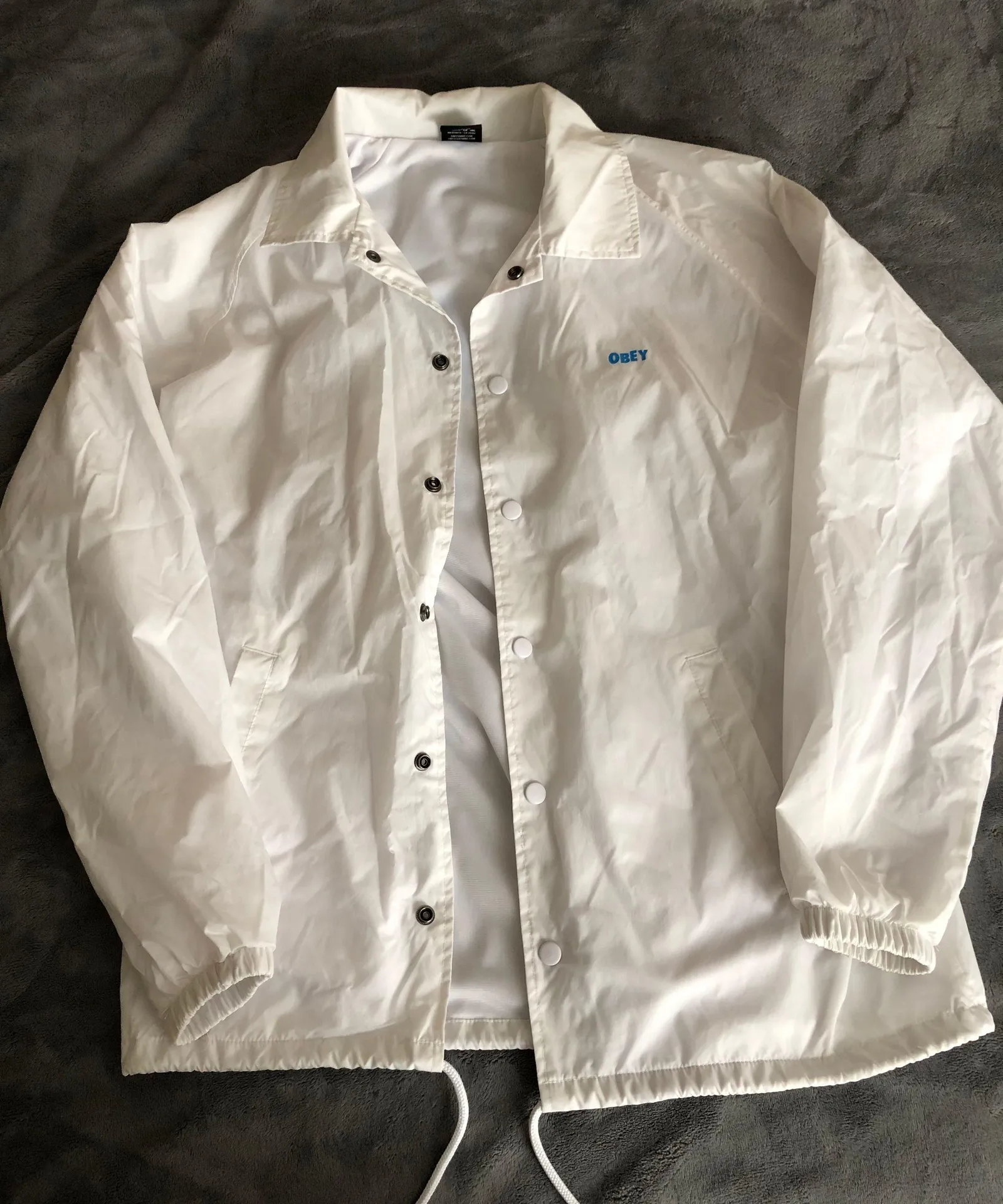 Obey button up windbreaker - Image 6